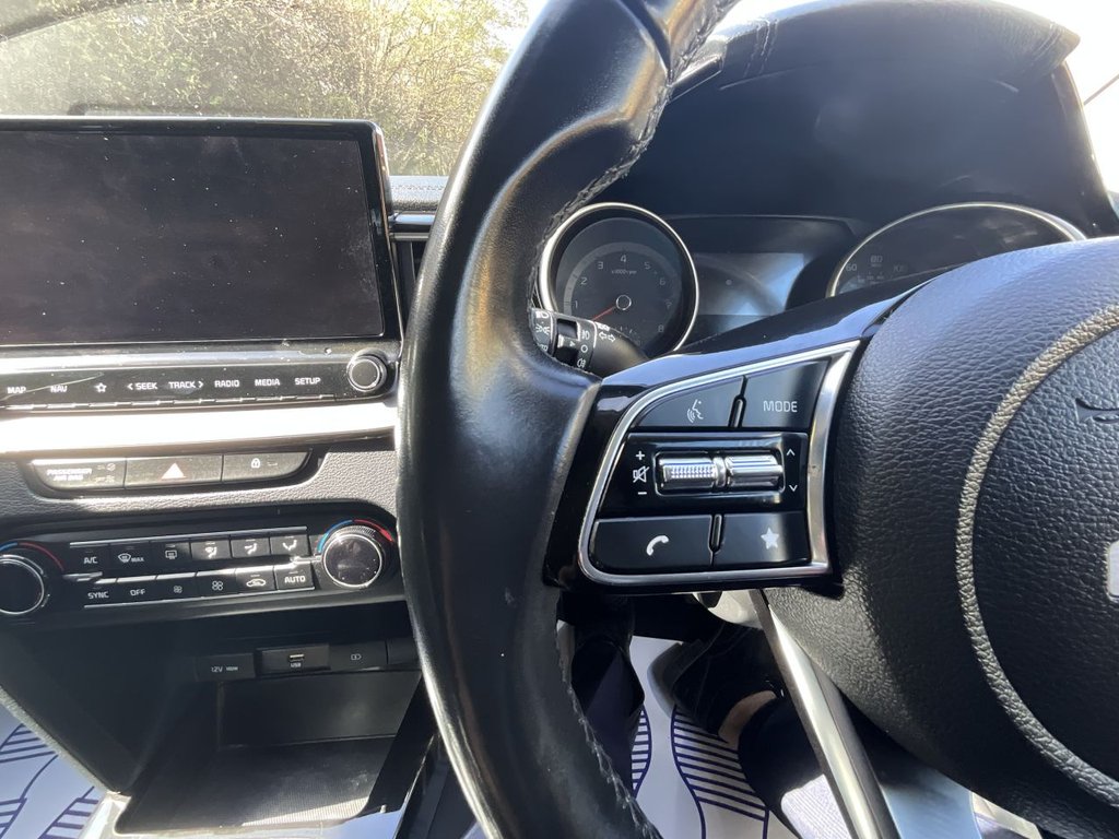 USED 2022 22 KIA CEED 1.5 T-GDi 3 Hatchback 5dr Petrol Manual Euro 6 (s/s) (158 bhp) Rear Camera, Lane Departure