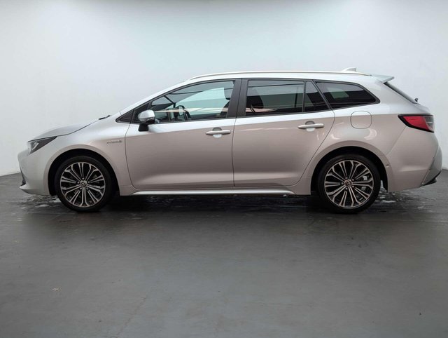 USED 2019 19 TOYOTA COROLLA 2.0 Corolla Design VVT-i HEV CVT 5dr CLICK & COLLECT/ HOME DELIVERY