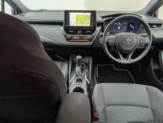 USED 2019 19 TOYOTA COROLLA 2.0 Corolla Design VVT-i HEV CVT 5dr CLICK & COLLECT/ HOME DELIVERY