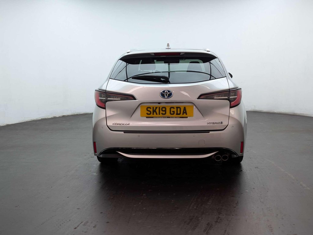 Used 2019 19 TOYOTA COROLLA 2.0 Corolla Design VVT-i HEV CVT 5dr CLICK & COLLECT/ HOME DELIVERY