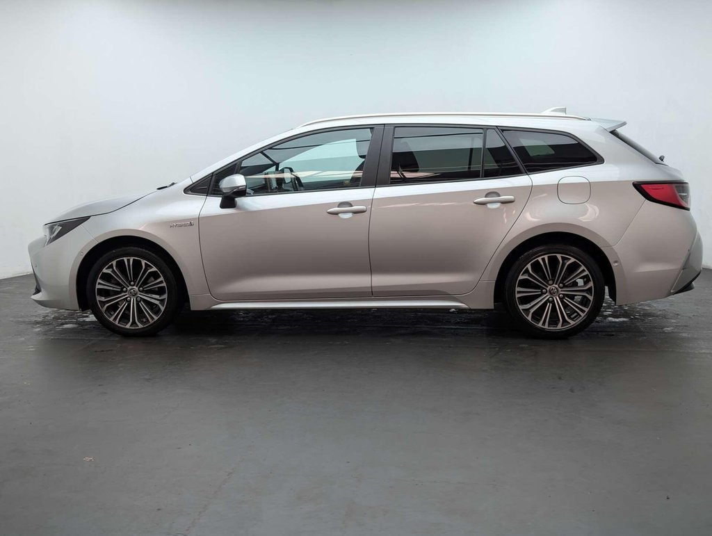 Used 2019 19 TOYOTA COROLLA 2.0 Corolla Design VVT-i HEV CVT 5dr CLICK & COLLECT/ HOME DELIVERY