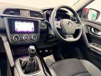 USED 2019 69 RENAULT KADJAR 1.3 TCe S EDITION 140 BHP + SAT NAV + GLASS SUNROOF SIX MONTH WARRANTY MAY 2027 MOT