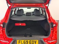 USED 2019 69 RENAULT KADJAR 1.3 TCe S EDITION 140 BHP + SAT NAV + GLASS SUNROOF SIX MONTH WARRANTY MAY 2027 MOT
