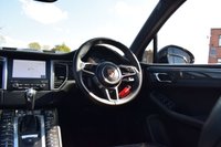 USED 2018 18 PORSCHE MACAN 3.0T V6 GTS SUV 5dr Petrol PDK 4WD Euro 6 (s/s) (360 ps) PAN ROOF / BOSE / 2 OWNER