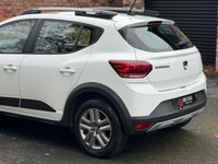 USED 2021 21 DACIA SANDERO STEPWAY 1.0 TCe Comfort Hatchback 5dr Petrol CVT Euro 6 (s/s) (90 ps) 