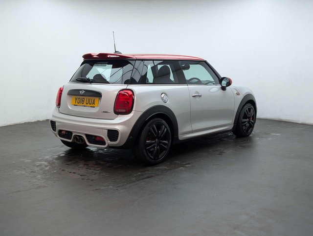 USED 2018 18 MINI HATCH 2.0 John Cooper Works Auto 3dr CLICK & COLLECT/ HOME DELIVERY