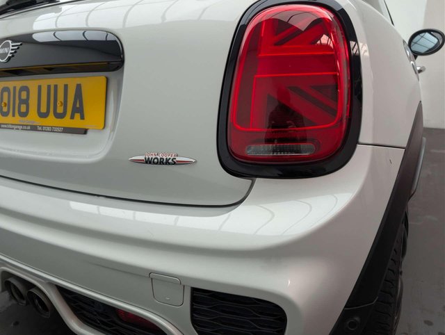 USED 2018 18 MINI HATCH 2.0 John Cooper Works Auto 3dr CLICK & COLLECT/ HOME DELIVERY