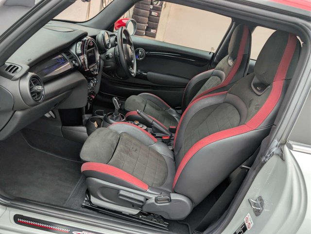 USED 2018 18 MINI HATCH 2.0 John Cooper Works Auto 3dr CLICK & COLLECT/ HOME DELIVERY