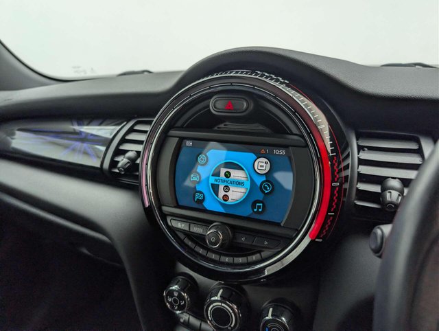 USED 2018 18 MINI HATCH 2.0 John Cooper Works Auto 3dr CLICK & COLLECT/ HOME DELIVERY