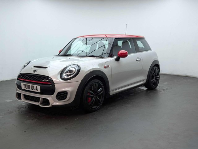USED 2018 18 MINI HATCH 2.0 John Cooper Works Auto 3dr CLICK & COLLECT/ HOME DELIVERY