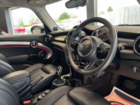 USED 2019 69 MINI HATCH 1.5 Cooper Exclusive Hatchback 5dr Petrol Steptronic Euro 6 (s/s) (136 ps) 1 OWNER + PAN ROOF + SAT NAV