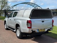 USED 2020 70 MITSUBISHI L200 2.2 DI-D DC 4Life Pickup Double Cab 4dr Diesel Manual 4WD Euro 6 (s/s) (150 ps) **4WD**6-SPEED MANUAL**LOW MILAGE**REAR CANOPY**