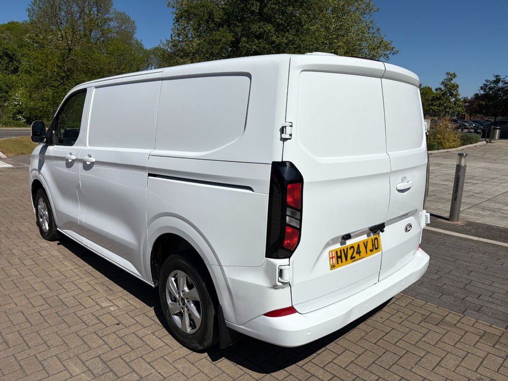 USED 2024 24 FORD TRANSIT CUSTOM 280 LIMITED 2.0EcoBlue EU6 S/S L1 H1 135ps *NEW SHAPE*A/C*SENSORS*ALLOYS*KEYELSS ENTRY AND START*HEAT PACK*E/PACK* LIMITED-EU6-L1-EXCELLENT SPEC