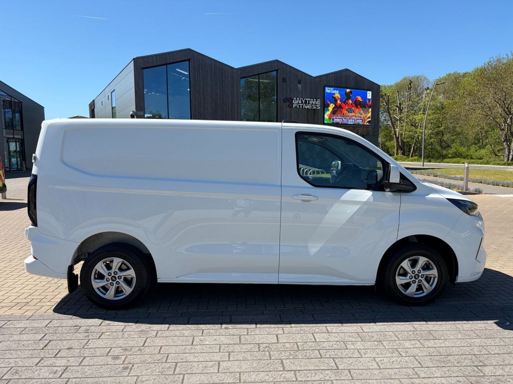 USED 2024 24 FORD TRANSIT CUSTOM 280 LIMITED 2.0EcoBlue EU6 S/S L1 H1 135ps *NEW SHAPE*A/C*SENSORS*ALLOYS*KEYELSS ENTRY AND START*HEAT PACK*E/PACK* LIMITED-EU6-L1-EXCELLENT SPEC