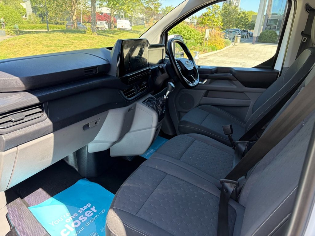 USED 2024 24 FORD TRANSIT CUSTOM 280 LIMITED 2.0EcoBlue EU6 S/S L1 H1 135ps *NEW SHAPE*A/C*SENSORS*ALLOYS*KEYELSS ENTRY AND START*HEAT PACK*E/PACK* LIMITED-EU6-L1-EXCELLENT SPEC