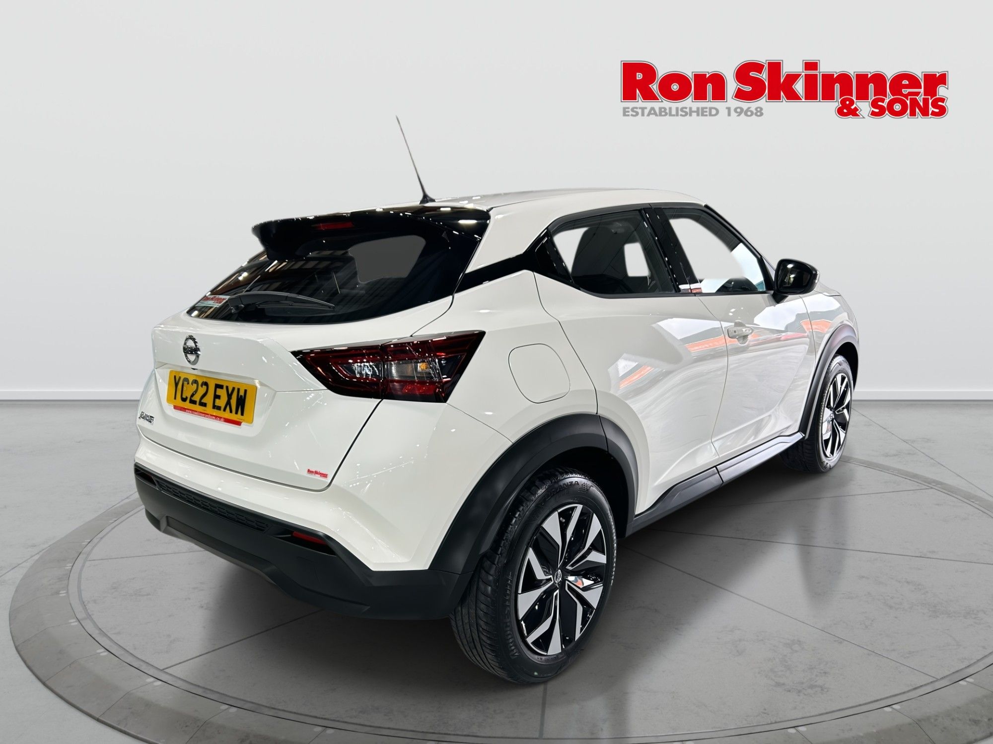 USED 2022 22 NISSAN JUKE 1.0 DIG-T Acenta SUV 5dr Petrol Manual Euro 6 (s/s) (114 ps) 