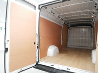USED 2023 73 PEUGEOT BOXER 435 2.2 BLUEHDI 140 BHP L4 X-LONG PROFESSIONAL PREMIUM + ( NO VAT ) SAT NAV | L4 X- LONG | NO VAT TO PAY !