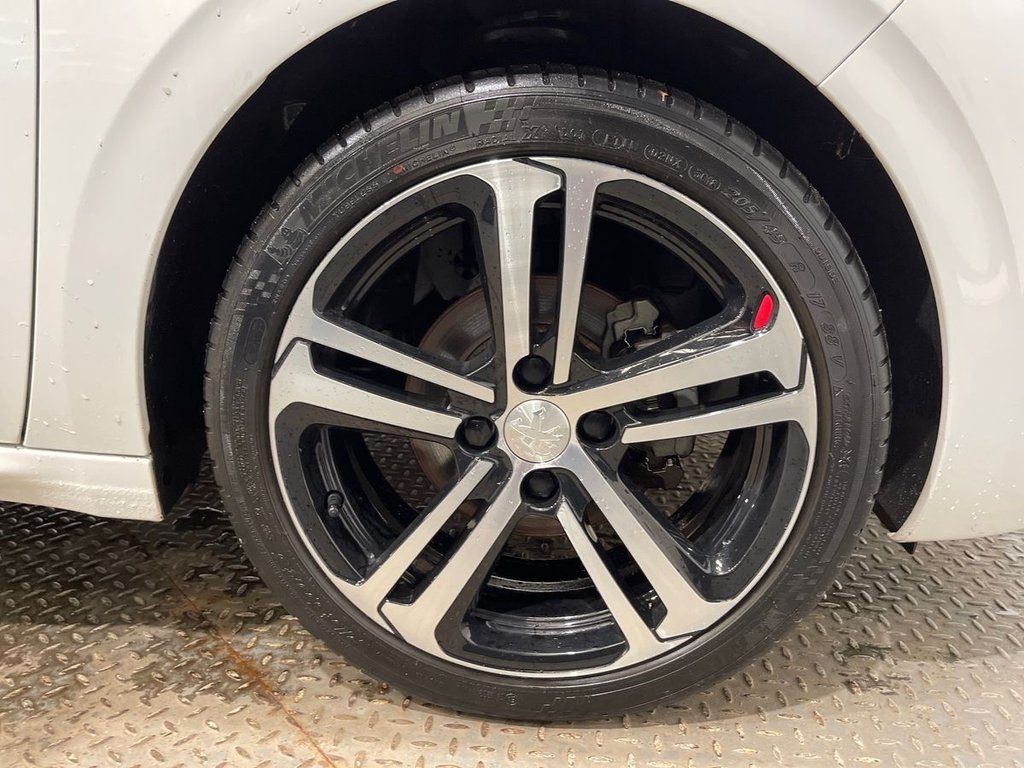 USED 2018 68 PEUGEOT 208 1.2 PureTech GPF GT Line Hatchback 5dr Petrol EAT Euro 6 (s/s) (110 ps) FULL DEALER HISTORY
