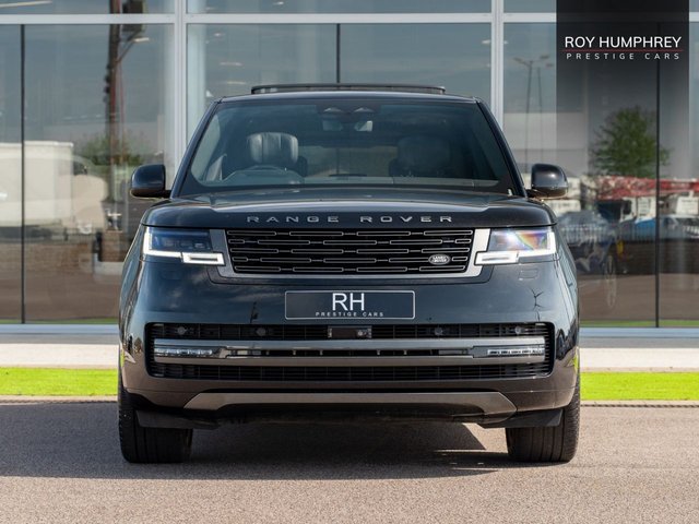View our LAND ROVER RANGE ROVER