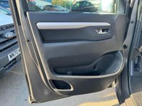 USED 2020 20 TOYOTA PROACE VERSO 1.5D Shuttle Medium MPV MWB Euro 6 (s/s) 5dr (9 Seat) AppleCarPlay+Sensor+9seat+Ulez