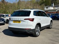 USED 2023 23 SKODA KAROQ 2.0 TDI SE Drive SUV 5dr Diesel DSG Euro 6 (s/s) (116 ps) BY APPOINTMENT ONLY - Alloy Wheels, Air Con, Apple Car Play & Android Auto, Rear Parking Sensors, Cruise Control, DAB Radio.