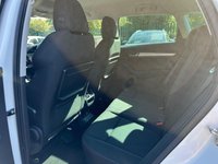 USED 2023 23 SKODA KAROQ 2.0 TDI SE Drive SUV 5dr Diesel DSG Euro 6 (s/s) (116 ps) BY APPOINTMENT ONLY - Alloy Wheels, Air Con, Apple Car Play & Android Auto, Rear Parking Sensors, Cruise Control, DAB Radio.