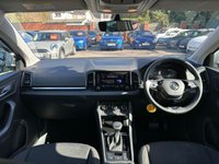 USED 2023 23 SKODA KAROQ 2.0 TDI SE Drive SUV 5dr Diesel DSG Euro 6 (s/s) (116 ps) BY APPOINTMENT ONLY - Alloy Wheels, Air Con, Apple Car Play & Android Auto, Rear Parking Sensors, Cruise Control, DAB Radio.
