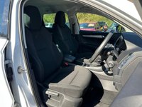 USED 2023 23 SKODA KAROQ 2.0 TDI SE Drive SUV 5dr Diesel DSG Euro 6 (s/s) (116 ps) BY APPOINTMENT ONLY - Alloy Wheels, Air Con, Apple Car Play & Android Auto, Rear Parking Sensors, Cruise Control, DAB Radio.