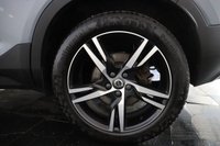 USED 2020 69 VOLVO XC40 1.5h T5 Twin Engine 10.7kWh R-Design 5dr Auto (19