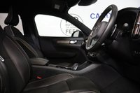 USED 2020 69 VOLVO XC40 1.5h T5 Twin Engine 10.7kWh R-Design 5dr Auto (19
