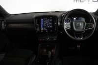 USED 2020 69 VOLVO XC40 1.5h T5 Twin Engine 10.7kWh R-Design 5dr Auto (19