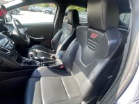 USED 2015 65 FORD FOCUS 2.0T EcoBoost ST-3 Hatchback 5dr Petrol Manual Euro 6 (s/s) (250 ps) 
