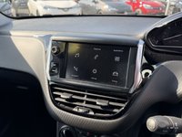 USED 2018 68 PEUGEOT 208 1.2 PureTech Signature Hatchback 5dr Petrol Manual Euro 6 (s/s) (82 ps) SERVICE HISTORY - 6 STAMPS, REAR PARKING SENSORS