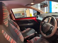 USED 2018 18 CITROEN C1 1.0 VTi Feel Hatchback 5dr Petrol Manual Euro 6 (68 ps) Low Miles. 69 mpg. Bluetooth.
