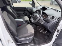 USED 2022 22 NISSAN NV250 1.5 dCi Acenta Panel Van 5dr Diesel Manual L2 Euro 6 (s/s) (95 ps) 1 OWNER LWB ONLY 30K 1 YEARS MANUFACTURES WARRANTY COMES WITH MOT 1 YEAR