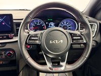 USED 2022 22 KIA PROCEED 1.6 T-GDi GT SHOOTING BRAKE DCT AUTO 201 BHP + SAT NAV + HEATED SEATS SIX MONTH WARRANTY MAY 2027 MOT