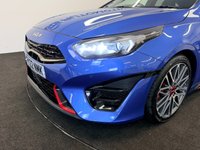 USED 2022 22 KIA PROCEED 1.6 T-GDi GT SHOOTING BRAKE DCT AUTO 201 BHP + SAT NAV + HEATED SEATS SIX MONTH WARRANTY MAY 2027 MOT