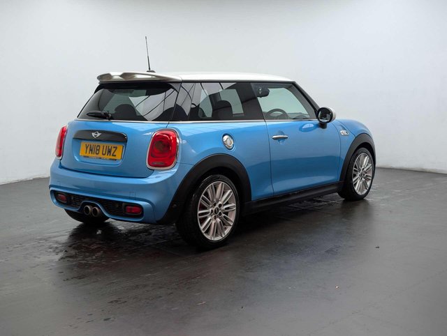 USED 2018 18 MINI HATCH 2.0 Cooper S 3dr CLICK & COLLECT/ HOME DELIVERY