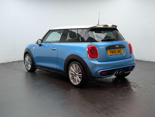 USED 2018 18 MINI HATCH 2.0 Cooper S 3dr CLICK & COLLECT/ HOME DELIVERY