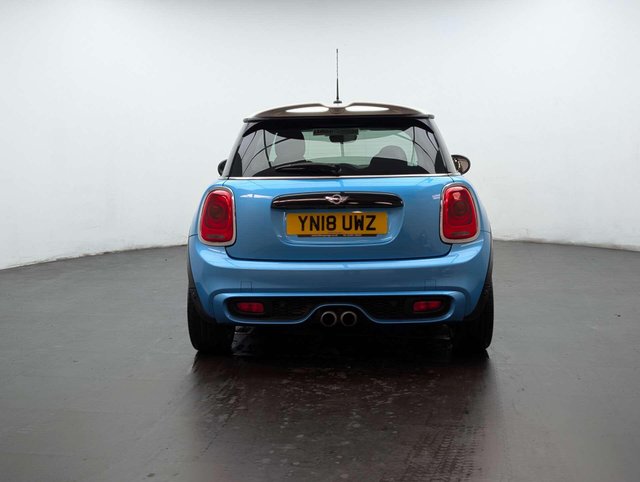 USED 2018 18 MINI HATCH 2.0 Cooper S 3dr CLICK & COLLECT/ HOME DELIVERY