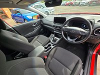 USED 2021 71 HYUNDAI KONA HATCHBACK 1.0 T-GDi MHEV Premium SUV 5dr Petrol Hybrid Manual Euro 6 (s/s) (120 ps) HYBRID REAR CAMERA HEATED STEERING/ SEATS