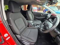 USED 2021 71 HYUNDAI KONA HATCHBACK 1.0 T-GDi MHEV Premium SUV 5dr Petrol Hybrid Manual Euro 6 (s/s) (120 ps) HYBRID REAR CAMERA HEATED STEERING/ SEATS