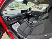 USED 2021 71 HYUNDAI KONA HATCHBACK 1.0 T-GDi MHEV Premium SUV 5dr Petrol Hybrid Manual Euro 6 (s/s) (120 ps) HYBRID REAR CAMERA HEATED STEERING/ SEATS