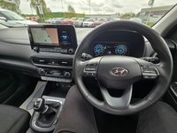 USED 2021 71 HYUNDAI KONA HATCHBACK 1.0 T-GDi MHEV Premium SUV 5dr Petrol Hybrid Manual Euro 6 (s/s) (120 ps) HYBRID REAR CAMERA HEATED STEERING/ SEATS