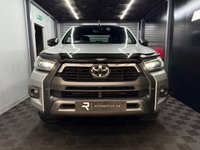 USED 2021 21 TOYOTA HI-LUX 2.8 D-4D Invincible X Pickup Double Cab 4dr Diesel Auto 4WD Euro 6 (s/s) (204 ps) 