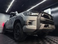 USED 2021 21 TOYOTA HI-LUX 2.8 D-4D Invincible X Pickup Double Cab 4dr Diesel Auto 4WD Euro 6 (s/s) (204 ps) 