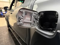 USED 2021 21 TOYOTA HI-LUX 2.8 D-4D Invincible X Pickup Double Cab 4dr Diesel Auto 4WD Euro 6 (s/s) (204 ps) 