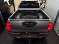 USED 2021 21 TOYOTA HI-LUX 2.8 D-4D Invincible X Pickup Double Cab 4dr Diesel Auto 4WD Euro 6 (s/s) (204 ps) 