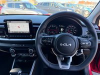 USED 2024 73 KIA STONIC 1.0 T-GDi GT-Line SUV 5dr Petrol DCT Euro 6 (s/s) (98 bhp) 