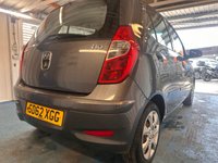 USED 2012 62 HYUNDAI I10 1.2 Classic Hatchback 5dr Petrol Manual Euro 5 (85 bhp)+2 KEYS+HISTORY+�&pound;20 TAX+USB+12 MONTH MOT ON SALE+POWER STEERING+HPI CLEAR+VOSA MOT HISTORY PRINTOUT 2 KEYS+HISTORY+&pound;20 TAX+USB+12 MONTH MOT ON SALE+POWER STEERING+HPI CLEAR